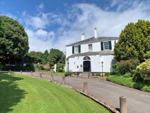 Photo 2- click for photo gallery